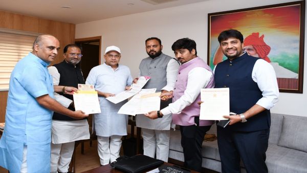 గుడ్ న్యూస్.. హైదరాబాద్ నుంచి అక్కడికి ప్రతిరోజూ ట్రైన్..!