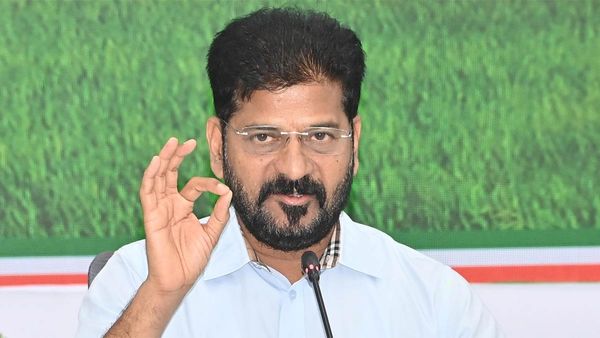 లోకేష్.. కేటీఆర్ భేటీ వెనుక - విలన్ల అరెస్ట్ ఖాయం, రేవంత్ సంచలనం..!!