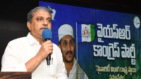 తప్పుడు కేసులు రీఓపెన్..! అధికారులపైనా విచారణ-సజ్జల హెచ్చరికలు..!