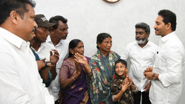 జగన్ రెంటపాళ్ల ఎపిసోడ్ లో భారీ ట్విస్ట్ లు..! ఇద్దరు బాధితులూ రివర్స్..?