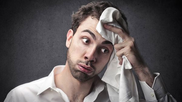 చెమట పట్టటం మంచిదే, ఆ సమయంలో కాదు - వీరికి అలర్ట్..!!