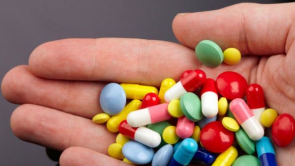 యాంటీ బయాటిక్స్ అధికంగా వాడుతున్నారా? పొంచి ఉన్న పెను ప్రమాదం