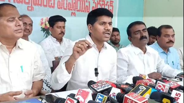 ఏపీ సర్కార్ పై ఉద్యోగుల సమాఖ్య ఫైర్..! 22 వేల కోట్ల బకాయి, 9 హామీల అమలేదీ ?