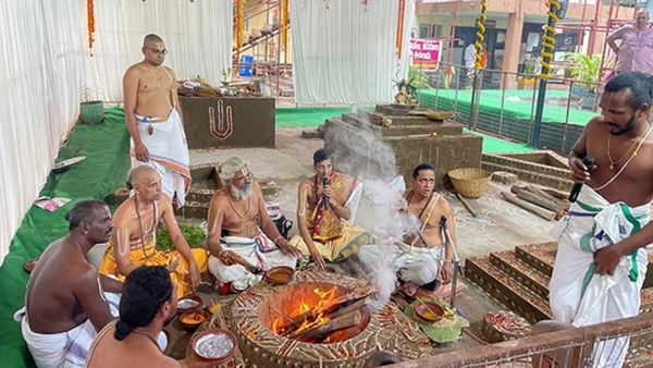 విజయవాడ వెంకన్న ఆలయ‌ంలో.. 12 ఏళ్ల తరువాత..