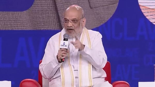 జైల్లో నాయకులు: దేశ చరిత్రలో 'తొలిసారి' ఒకరి కోసం ఒక బిల్లు!