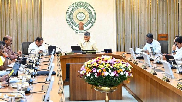 మంత్రులకు డెడ్ లైన్ - సింగపూర్ చర్చలు, లిక్కర్ కేసు ఇక.. తేల్చి చెప్పిన చంద్రబాబు..!!