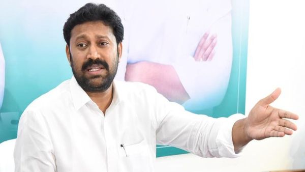 పులివెందుల రిజల్ట్ పై ఎందుకీ `కలరింగ్`