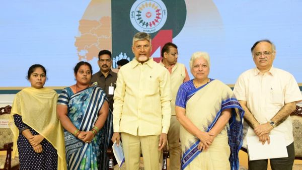 రికార్డులు తిరగరాస్తున్న పీ4- 13 లక్షల కుటుంబాల దత్తత-చంద్రబాబు వాటా 250..!