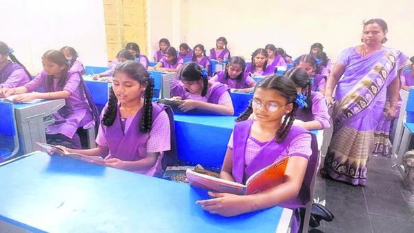 ఏపీలోని పాఠశాలల్లో వారికి నో ఎంట్రీ.. కూటమి ప్రభుత్వం సంచలన నిర్ణయం
