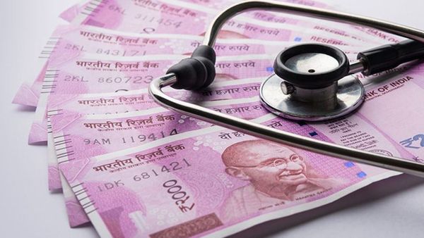 కార్పో'రేట్' వైద్యం.. సంక్షోభంలో ఆరోగ్యం..పట్టించుకునే వారెవరు?