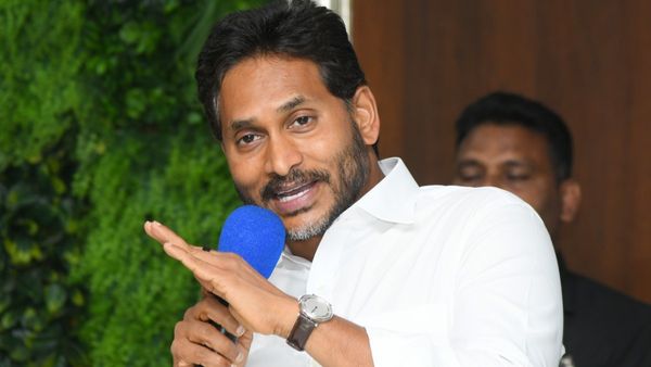 హేయం, పరువుతో ఆడుకోవడమే..! అరెస్టుపై జగన్ కీలక వ్యాఖ్యలు..!