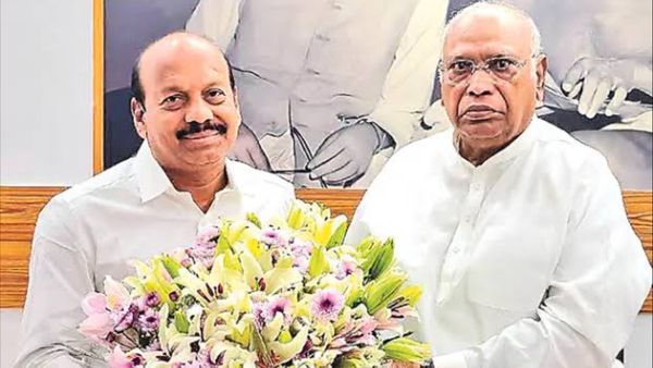 కాంగ్రెస్ లోకి వైసీపీ ఎంపీ ? ఖర్గేతో భేటీ..! ఉపరాష్ట్రపతి ఎన్నికల వేళ..!