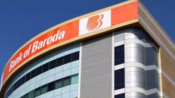 భారీ జీతంతో బ్యాంక్ ఆఫ్ బరోడాలో ఉద్యోగాలు.. DON'T MISS !