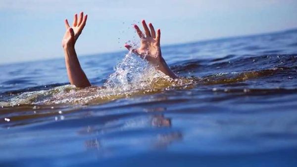 వినాయక చవితి నాడు తీవ్రవిషాదం.. తామర పూల కోసం వెళ్లి తిరిగిరాని లోకాలకు !