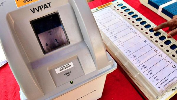 బయటపడ్డ ఈవీఎం గోల్‌మాల్ బాగోతం: సుప్రీంకోర్టులో రీ కౌంట్ ఫలితం తారుమారు