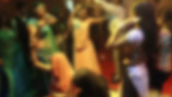 బయటపడ్డ జనసేన నేత బాగోతం .. యువతులతో అశ్లీల నృత్యాలు