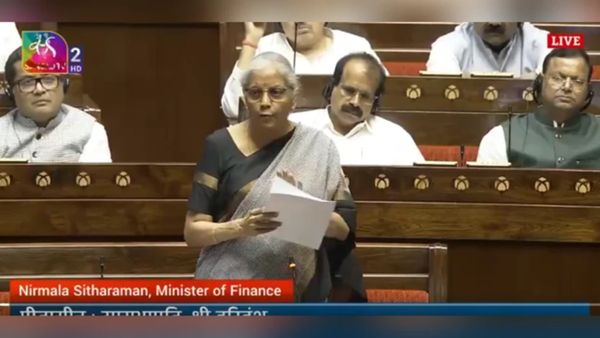 కొత్త ఆదాయపు పన్ను బిల్లుకు పార్లమెంట్ ఆమోదం..! కీలక సవరణలివే..!