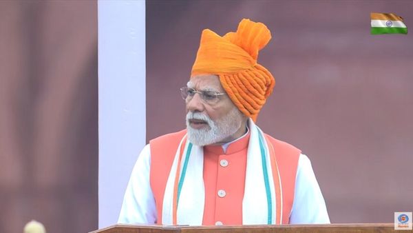 దీపావళి కానుక- రేట్లు భారీగా తగ్గింపు