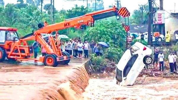  మళ్లీ ముంచుకొస్తోంది, బిగ్ అలర్ట్ - ఈ ప్రాంతాల్లో ఇక భారీ వర్షాలు..!!
