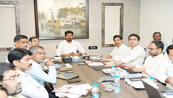 మూసీ రివర్ డెవలప్మెంట్, భారీ వర్షాలపై  సీఎం రేవంత్ సమీక్ష.. కీలక ఆదేశాలు జారీ
