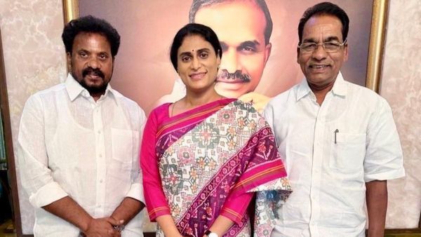 కోస్తా జిల్లాలపై షర్మిల కీలక నిర్ణయం..! పీసీసీ ఛీఫ్ మార్పు ప్రచారం వేళ..!