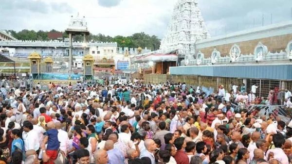 TTD: తిరుమల వెళ్తున్న భక్తులకు బిగ్ అప్డేట్ - అనూహ్య రద్దీ, ఇక నుంచి..!!