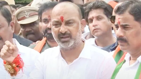 ఆ ఇద్దరికీ ఉరి శిక్ష విధించాలి.. బండి సంజయ్ సంచలన డిమాండ్