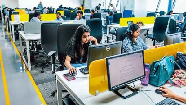 టారిఫ్ ఎఫెక్ట్ వీరికి పెద్ద దెబ్బే..!