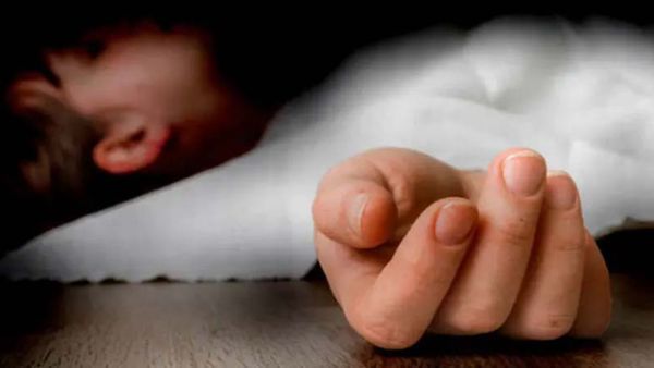 లండన్‌లో ఇద్దరు తెలుగు యువకులు మృతి, ఐదుగురి పరిస్థితి విషమం.. ఆ కారణం వల్లే !