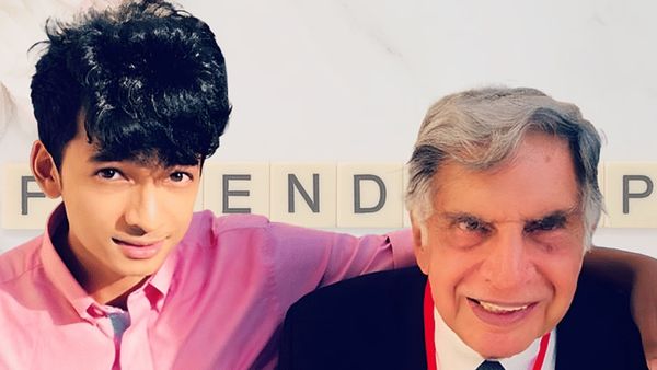 మీ కబోర్డ్‌లో చీరలు లేవా.. 