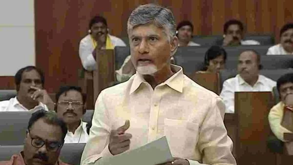 ఏపీలోని ప్రైవేట్ హాస్పిటల్స్ కు సీఎం చంద్రబాబు వార్నింగ్..!!!