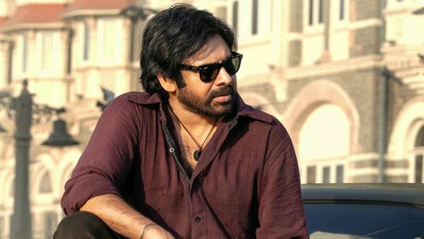 ప్రజల కోసం తగ్గుతాడు.. ప్రజాస్వామ్యంలో నెగ్గుతాడు
