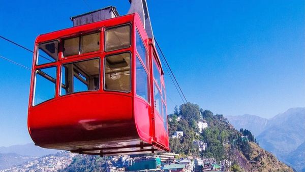 హైదరాబాద్ ట్రాఫిక్ కు గుడ్ బై..! ఆ ప్రాంతాల్లో రోప్​ వేల ఏర్పాటుపై కీలక ముందడుగు..