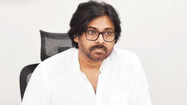 ఆ పని చెయ్యకుంటే రాజకీయాలు వదిలేస్తా: పవన్ కళ్యాణ్ భావోద్వేగం!