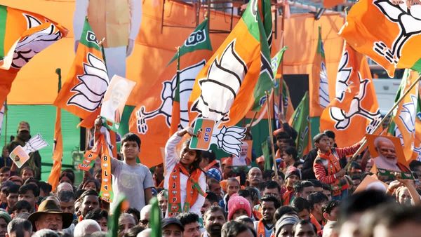 జమ్మూ కాశ్మీర్ ఎన్నికల్లో బీజేపీకి షాక్..!