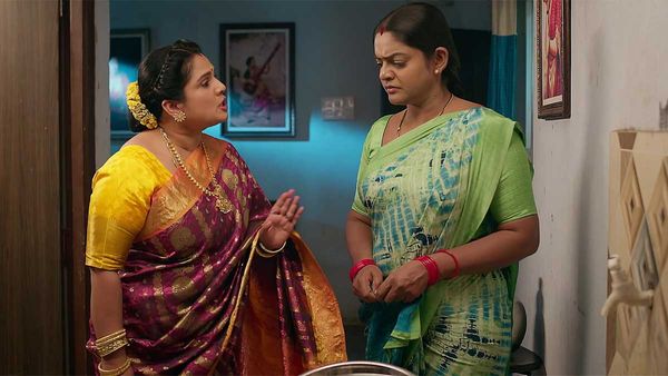 Karthika deepam 2 October 15th Episode:దీపకు శుభవార్త..సుమిత్ర అదృశ్యం..!!