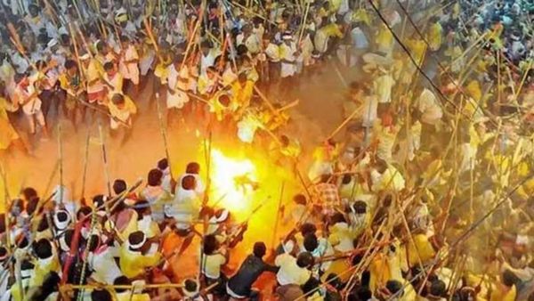 దేవరగట్టు నెత్తుటి క్రీడకు భక్తులు బలి