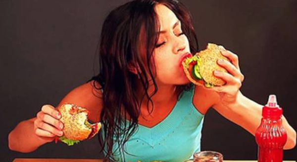 రాత్రి పూట ఈ ఆహారాలు అస్సలు తినకూడదు..! వేటిని తింటే మంచిది..?