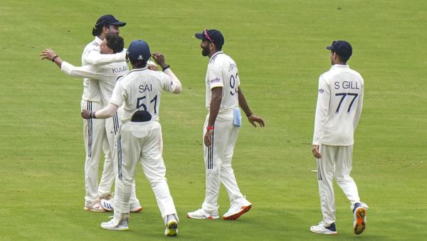 IND vs WI:  కుప్పకూలిన విండీస్!