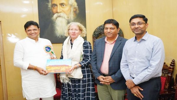 మంత్రి శ్రీధర్ బాబుకు అరుదైన గౌరవం.. దేశంలోనే ఏకైక మంత్రిగా..