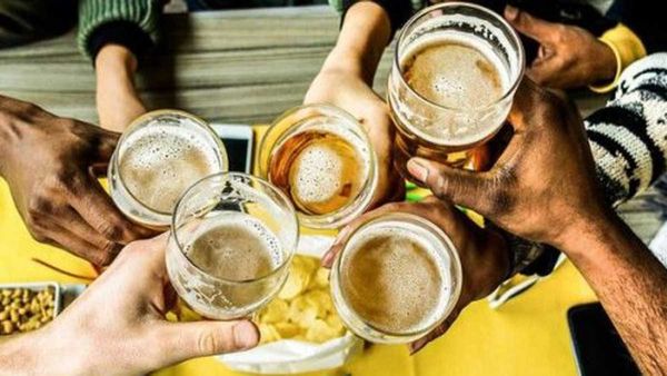 ఫుల్ కిక్కే కిక్కు..మందు బాబుల అసలు పండుగ..!!