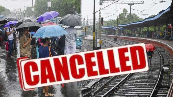 Cyclone Montha: విశాఖ మీదుగా మూడు రోజులు ఈ 43 రైళ్లు రద్దు, దారి మల్లింపు..!!