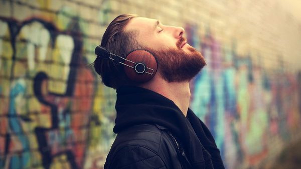 సంగీతానికి మన బాడీ రియాక్ట్ అవ్వడానికి కారణం ఇదేనా..?