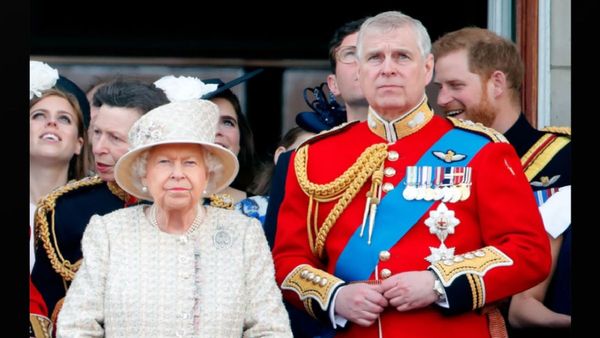 బిగ్ షాక్ : రాయల్ టైటిల్ వదులుకున్న బ్రిటన్ ప్రిన్స్ ఆండ్రూ..!