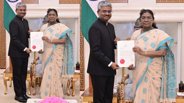 తుర్కిమిస్తాన్‌ దేశ భారత రాయబారిగా ఏపీ వాసి..!