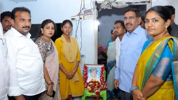 సంచలనంగా లక్ష్మీనాయుడు హత్య.. బాధిత కుటుంబానికి మంత్రుల పరామర్శ !