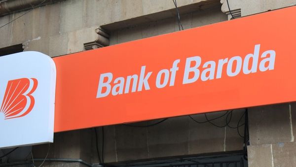 రూ.1,20,940 జీతంతో బ్యాంక్ ఆఫ్ బరోడాలో ఉద్యోగాలు..!