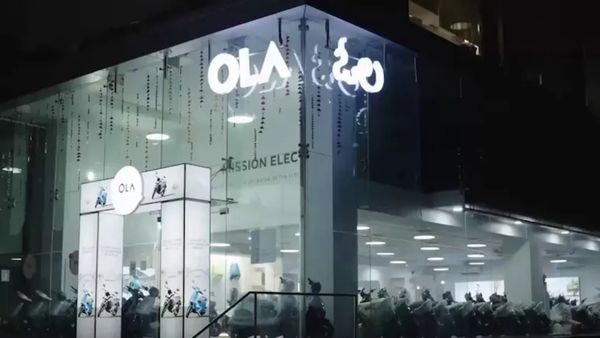 'ఓలా' కంపెనీకి బిగ్ షాక్.. సీఈఓపై కేసు నమోదు