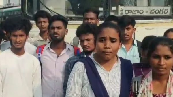 ఉచిత బస్సు ప్రయాణాల వేళ ఆర్టీసీకి విద్యార్థుల షాక్!