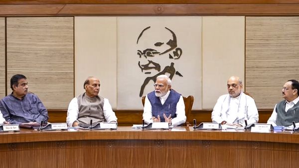 ఉద్యోగులకు గుడ్‌న్యూస్: పండుగకు ముందు పెరిగిన జీతం!